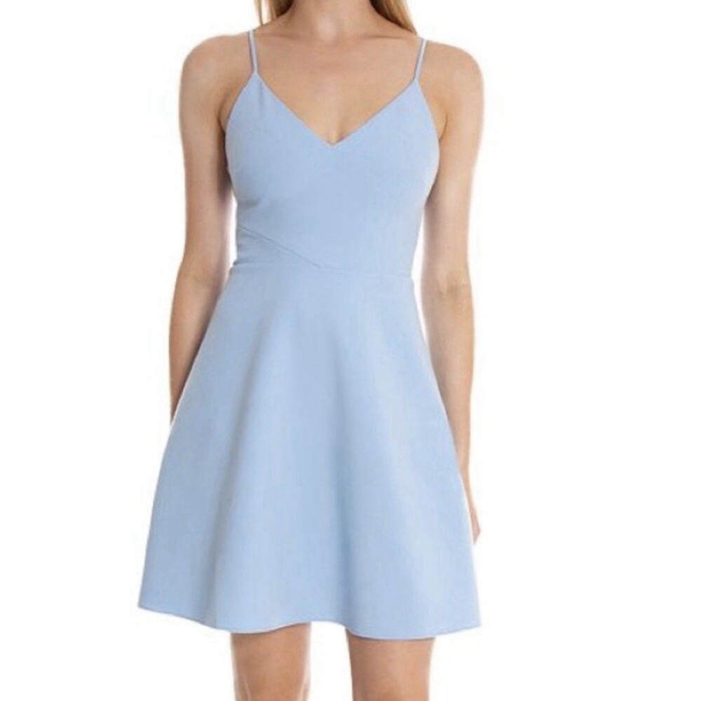 Womens Size 2 Likely Dress Fit & Flare Light Blue EUC - Picture 1 of 5
